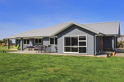 Photo of property in 680 Aorangi Road, Maraekakaho, Hastings, 4171