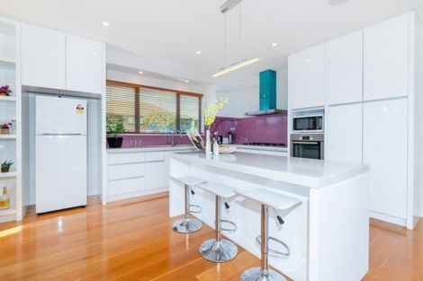 Photo of property in 38a Mark Edward Drive, Half Moon Bay, Auckland, 2012