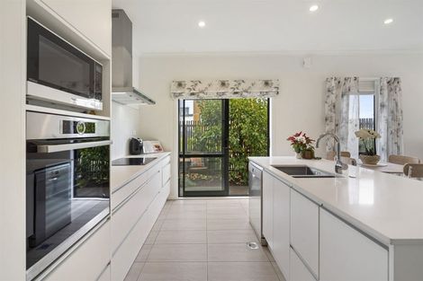 Photo of property in 5 Frank Gill Road, Hobsonville, Auckland, 0616