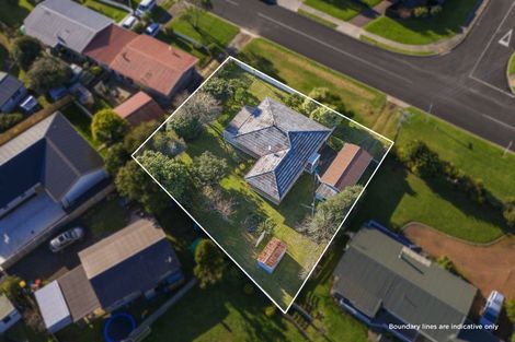 Photo of property in 28 Cook Drive, Whitianga, 3510