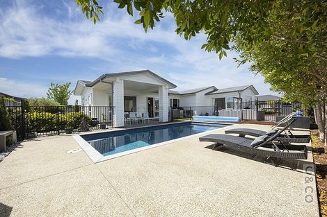 Photo of property in 14 Floyd Road, Riverhead, 0820