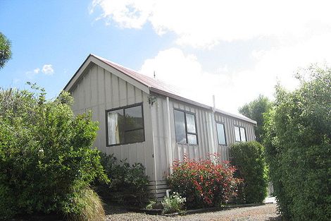 Photo of property in 8 Pompeys Place, Akaroa, 7520