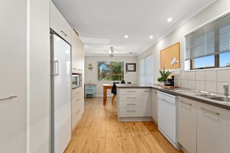 Photo of property in 125 Riverside Drive, Whakatane, 3120