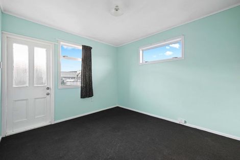 Photo of property in 12 Rosalind Street, Deanwell, Hamilton, 3206