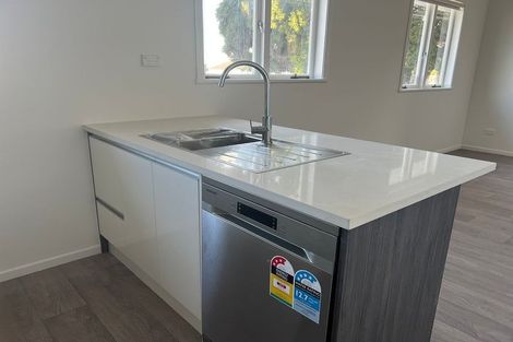 Photo of property in 1/32 Kapuka Road, Mangere Bridge, Auckland, 2022