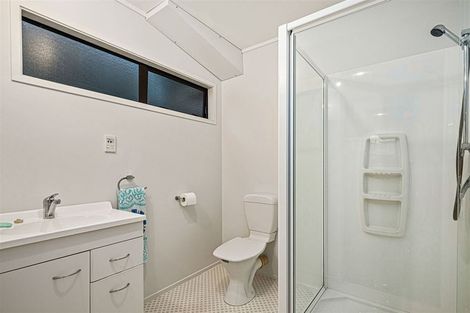 Photo of property in 31 White Heron Drive, Massey, Auckland, 0614