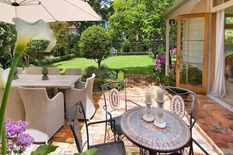 Photo of property in 5 Cameron Street, Takapuna, Auckland, 0622