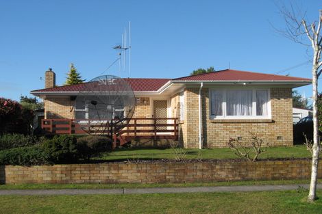 Photo of property in 3 Cedar Place, Hillcrest, Hamilton, 3216