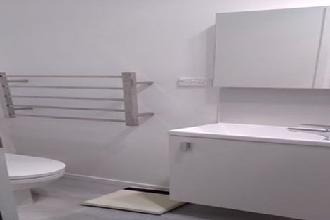 Photo of property in 662 Beach Road, Browns Bay, Auckland, 0630