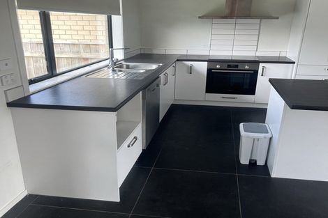 Photo of property in 151b Bartholomew Road, Levin, 5510