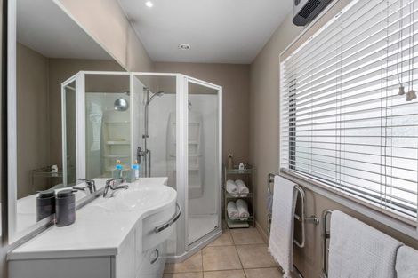 Photo of property in 10 Premier Place, Arrowtown, 9302