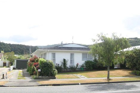 Photo of property in 19a Gemstone Drive, Birchville, Upper Hutt, 5018