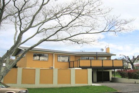 Photo of property in 2 Sharyn Place, Brookfield, Tauranga, 3110