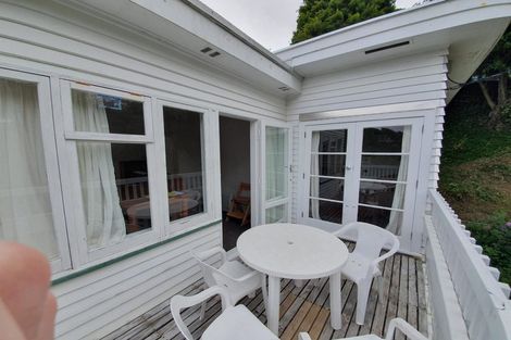 Photo of property in 12 Lytton Street, Wadestown, Wellington, 6012