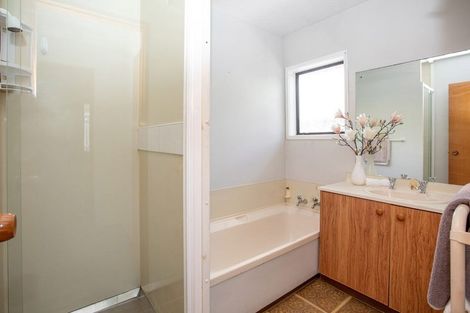 Photo of property in 2/9b Prestons Road, Redwood, Christchurch, 8051