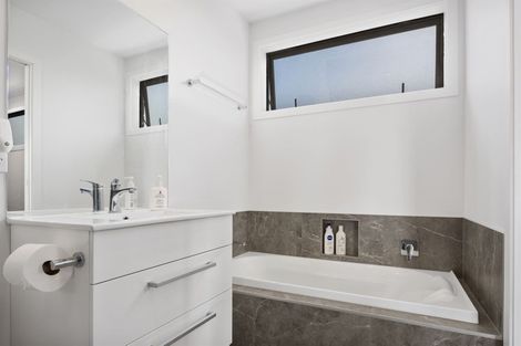 Photo of property in 6 Huanui Close, Papamoa Beach, Papamoa, 3118