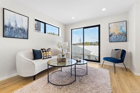 Photo of property in 59d Redwood Drive, Massey, Auckland, 0614