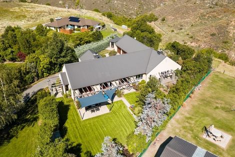 Photo of property in 32 Terrace Street, Bannockburn, Cromwell, 9384