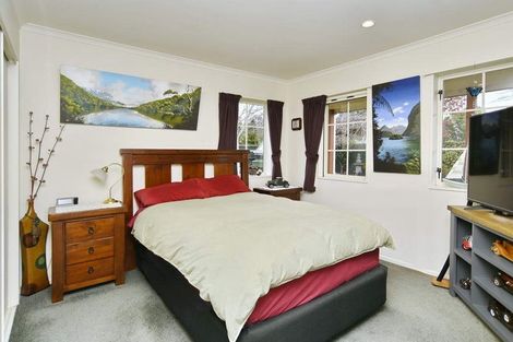 Photo of property in 18 Paget Drive, Woodend, 7610