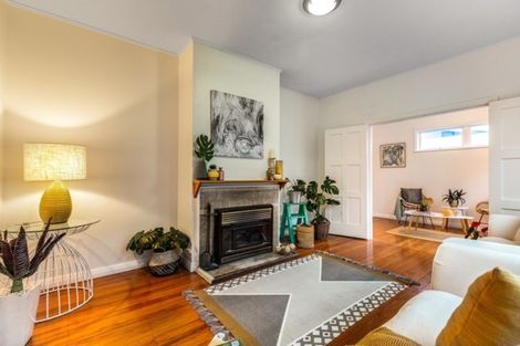 Photo of property in 24 Hazel Avenue, Mount Roskill, Auckland, 1041