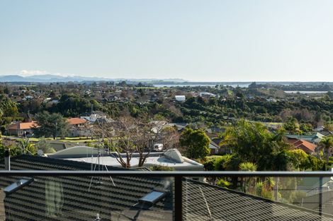 Photo of property in 187 Cambridge Road, Bethlehem, Tauranga, 3110