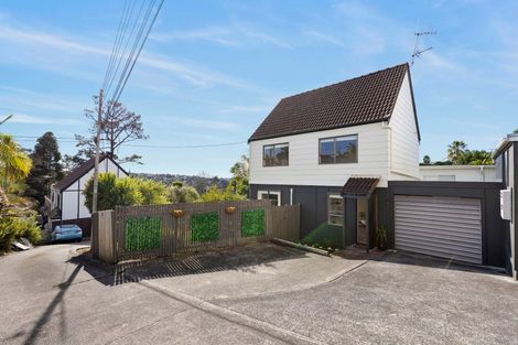 Photo of property in 2/105 Carlisle Road, Torbay, Auckland, 0632