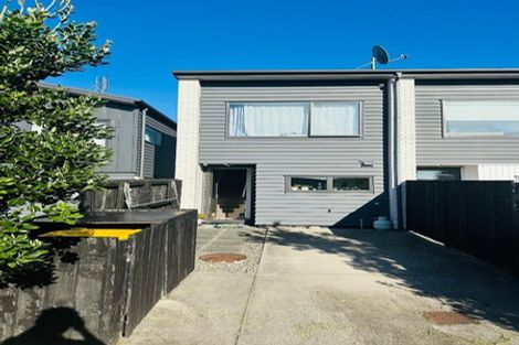 Photo of property in 95 Battalion Drive, Papakura, 2110