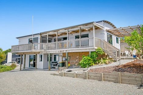 Photo of property in 28 Brampton Road, Snells Beach, 0920