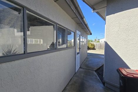 Photo of property in 17 Anzac Avenue, Onekawa, Napier, 4110