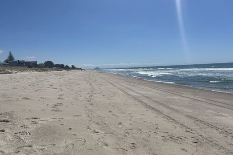 Photo of property in 716a Papamoa Beach Road, Papamoa Beach, Papamoa, 3118