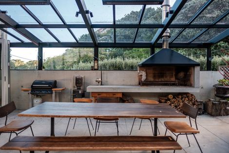 Photo of property in 32 Talavera Terrace, Kelburn, Wellington, 6012