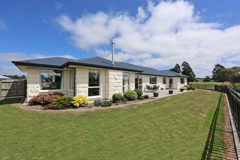 Photo of property in 27 Avoca Drive, Waiareka Junction, Oamaru, 9401
