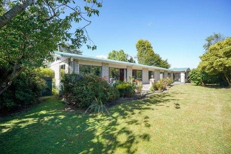 Photo of property in 195 Oteramika Road, Seaward Bush, Invercargill, 9871
