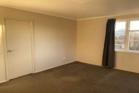 Photo of property in 10 Derby Street, Green Island, Dunedin, 9018