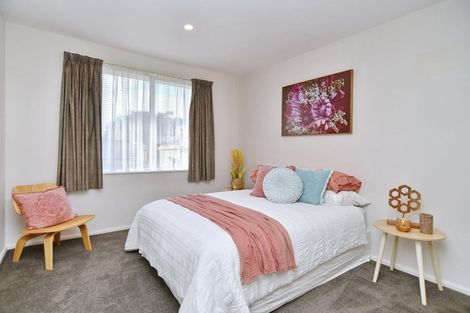 Photo of property in 1/2 Bayswater Crescent, Bromley, Christchurch, 8062
