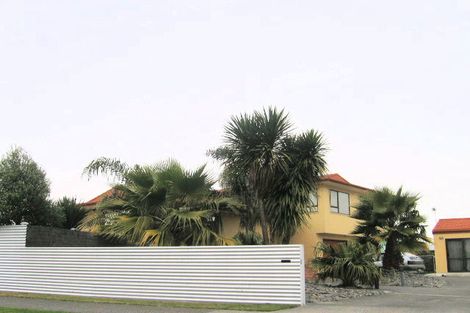 Photo of property in 1a Howard Road, Taradale, Napier, 4112