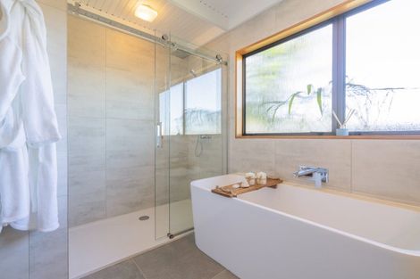 Photo of property in 8 Grey Avenue, Tairua, 3508