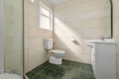 Photo of property in 112 Jamaica Drive, Grenada North, Wellington, 5028