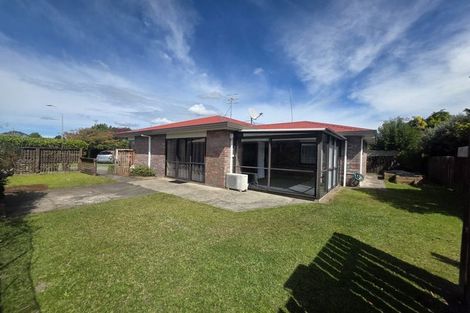 Photo of property in 11 Crisp Drive, Papamoa Beach, Papamoa, 3118