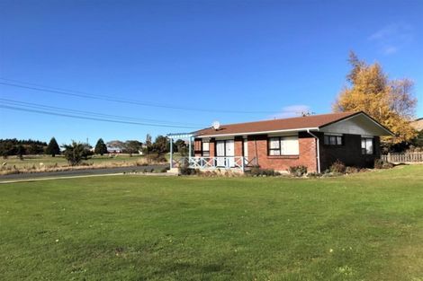 Photo of property in 13a Side Street, Clinton, 9534