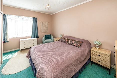 Photo of property in 11 Field Street, Aramoho, Whanganui, 4500