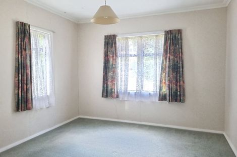 Photo of property in 15 Pukerua Beach Road, Pukerua Bay, 5026