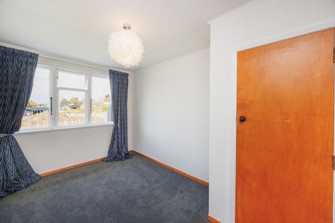 Photo of property in 45 Godley Street, Halcombe, 4779