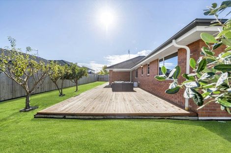 Photo of property in 31 Paso Fino Crescent, Karaka, Papakura, 2113