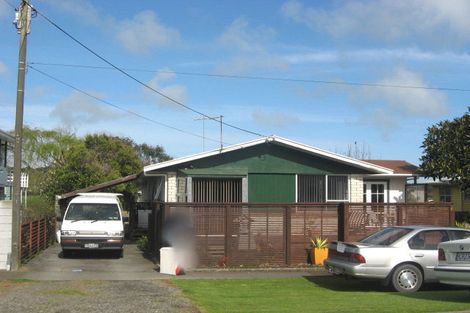 Photo of property in 29 Leslie Street, Waitara, 4320