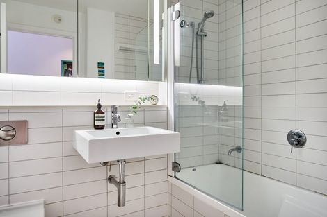 Photo of property in Trinity Apartments, 806/19 College Street, Te Aro, Wellington, 6011