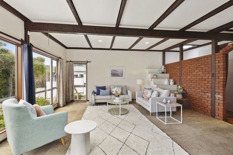 Photo of property in 8 Downing Street, Crofton Downs, Wellington, 6035