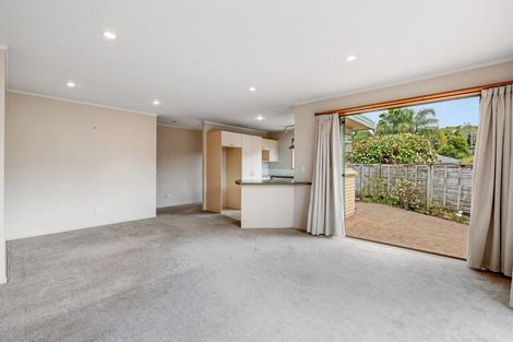 Photo of property in 12 Red Hibiscus Road, Stanmore Bay, Whangaparaoa, 0932