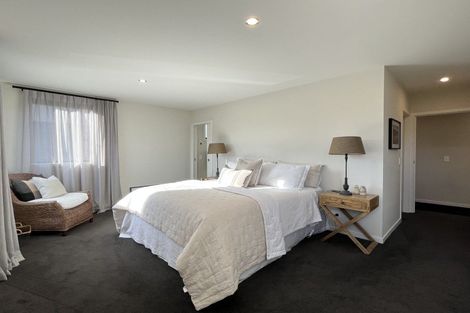 Photo of property in 29a Rannoch Drive, Jacks Point, Queenstown, 9371