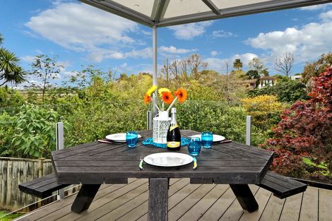 Photo of property in 124 Tiroroa Avenue, Te Atatu South, Auckland, 0610